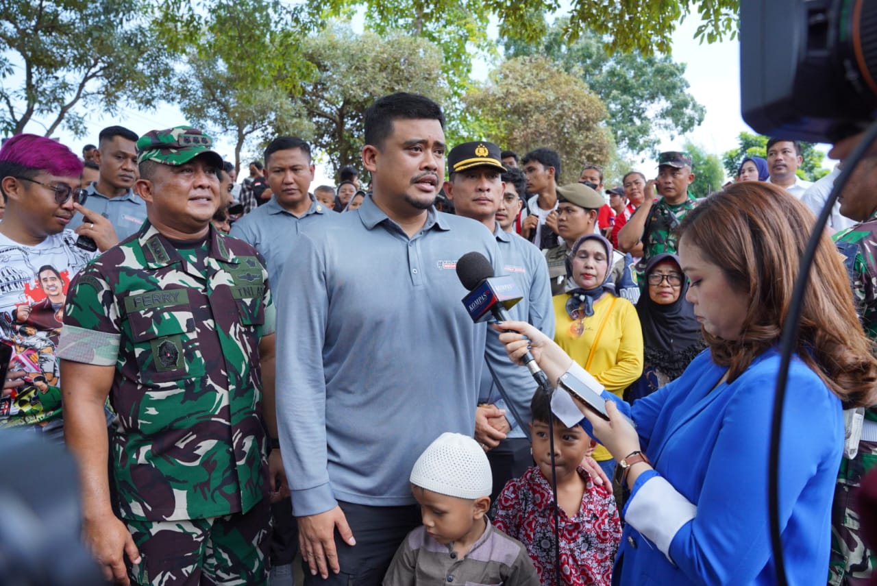 Bobby Nasution Tegaskan Mulai 2024 akan Pasang CCTV dan Kenakan Denda Rp 10 juta bagi Warga yang Buang Sampah ke Sungai