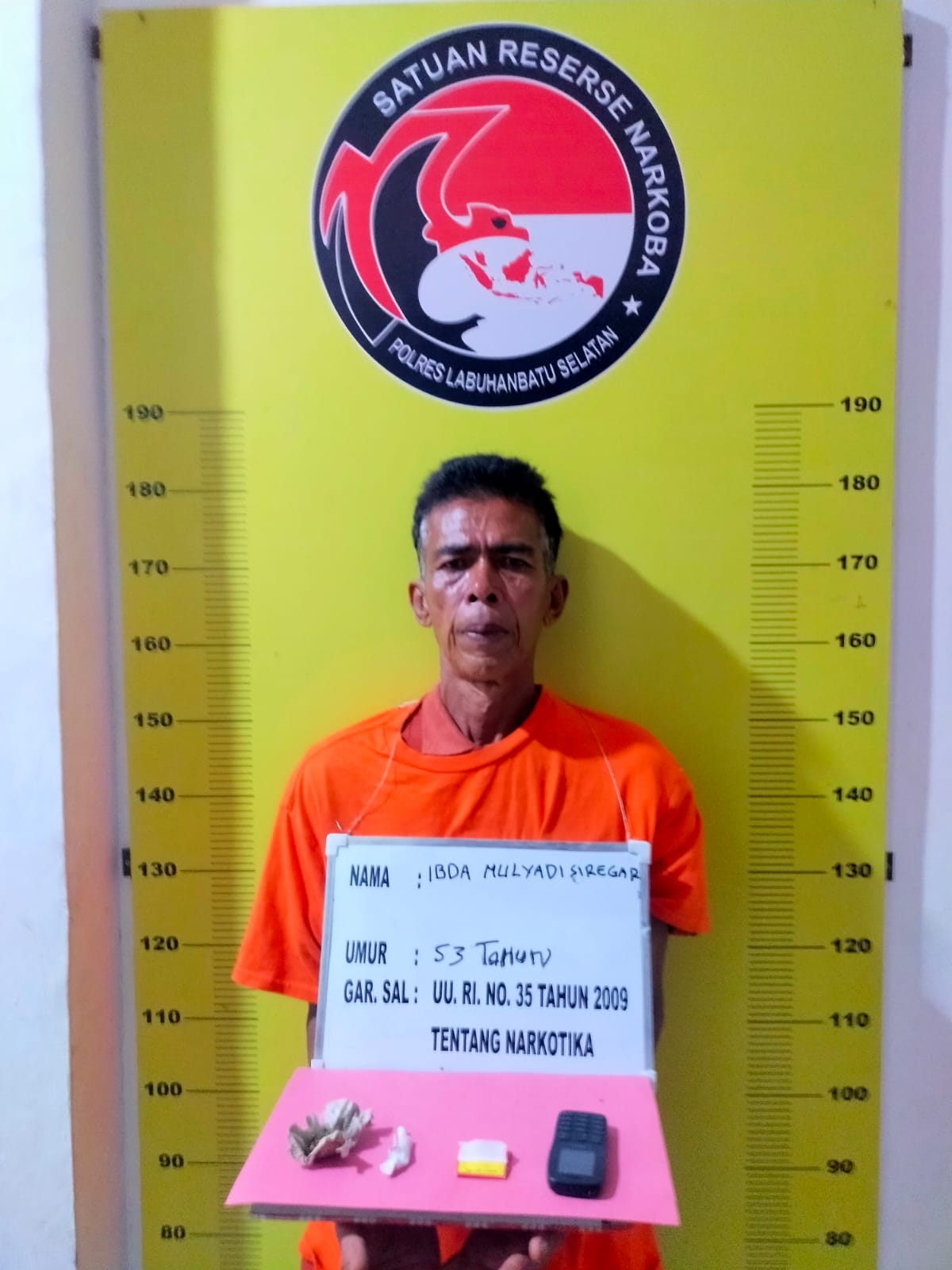 Polres Labusel Tangkap Ibda Siregar karena Merokok Ganja