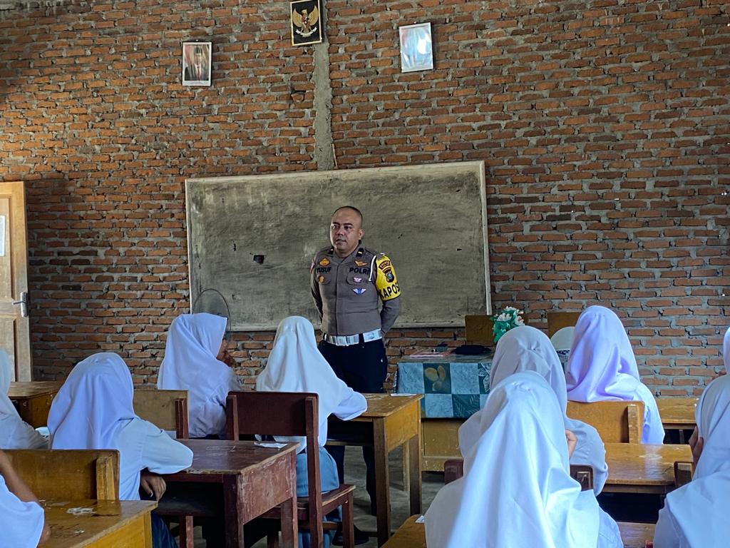 Polres Palas Laksanakan Police Goes To School di SMK S Glory