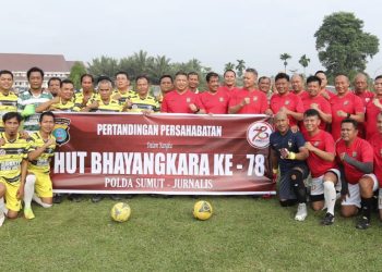 Tim Wartawan dan Tim  PJU Polda Sumut saat berfoto bersama