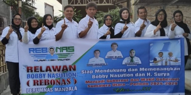 Deklarasi REBONAS memenangkan Bobby - Surya di Pilgubsu 2024 yang digelar di Sekretariat REBONAS Jl. Garuda Raya Perumnas Mandala Kel.Kenangan Baru, Kec. Percut Sei Tuan, Kab.Deli Serdang Sumatera Utara, Selasa (24/9/2024) pukul 16.00 Wib.