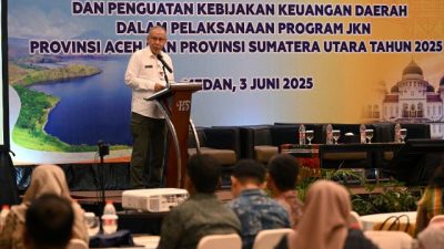 Pj Sekretaris Daerah Provinsi Sumut Effendy Pohan menghadiri sekaligus membuka Rapat Koordinasi Iuran Pemerintah Daerah dan Penguatan Kebijakan Keuangan Daerah Dalam Pelaksanaan Program JKN Provinsi Aceh dan Sumut Tahun 2025, di Ballrrom Hotel Santika Dyandra, Jalan Kapten Maulana Lubis, Medan, Selasa (6/3/2025). Foto/Diskominfo Sumut
